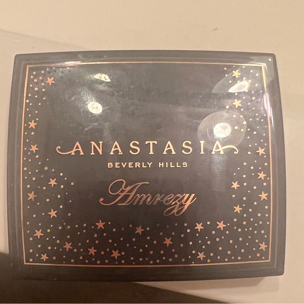 Anastasia Beverly Hills Amrezy highlighter used condition